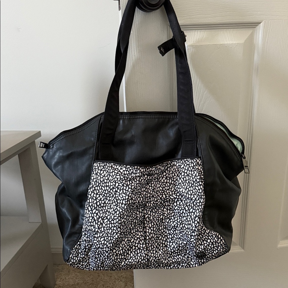 lululemon athletica Black and White Patterned Tote Bag